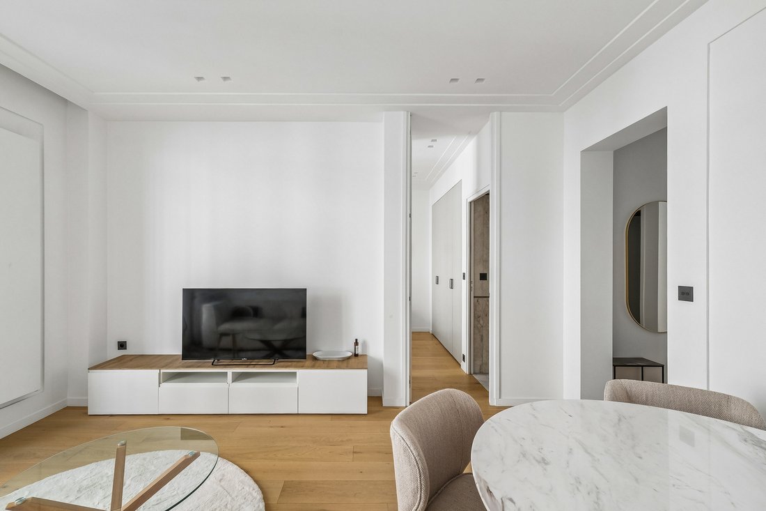 Apartment in Batignolles-Cardinet, Paris 17e Arrondissement, Paris 3 - 18526643