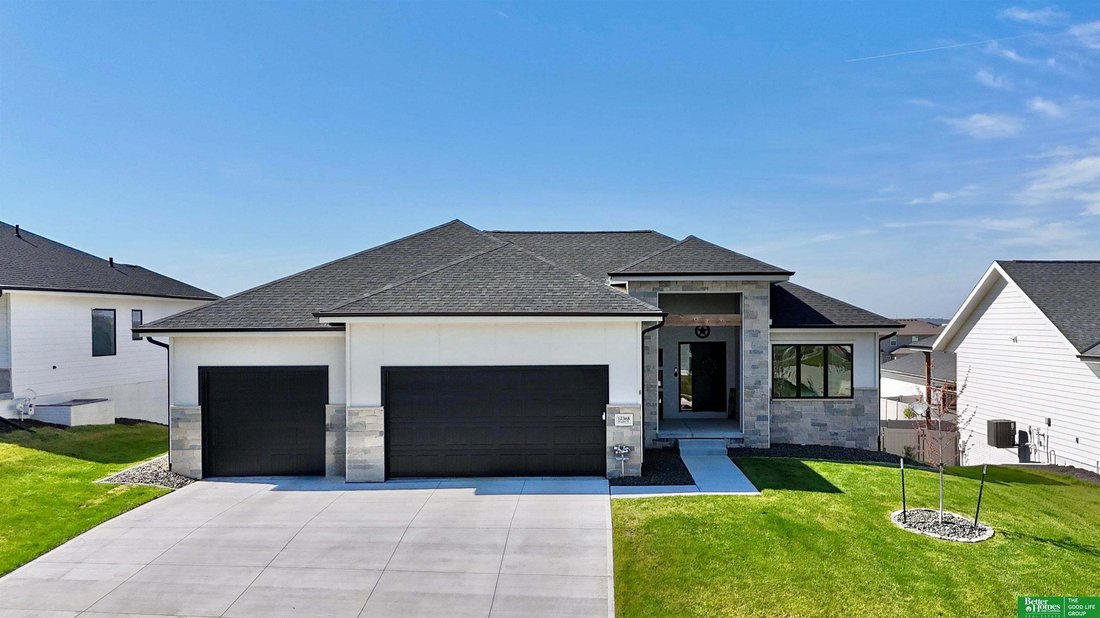 House in Papillion, Nebraska, United States 1 - 18527530