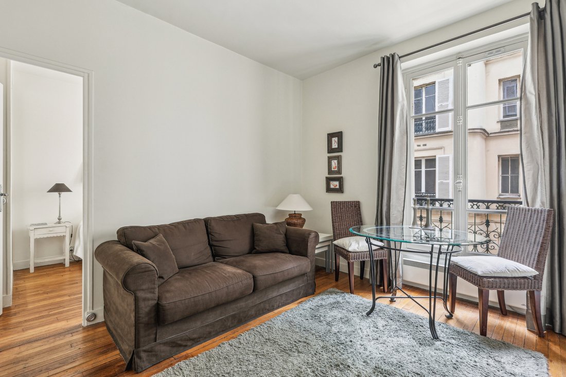 Apartment in Gros Caillou, Paris 7e Arrondissement, Paris 4 - 18524754