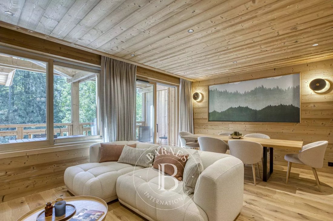 Chalet in Le Grand-Bornand, Auvergne-Rhône-Alpes, France 4 - 18526843