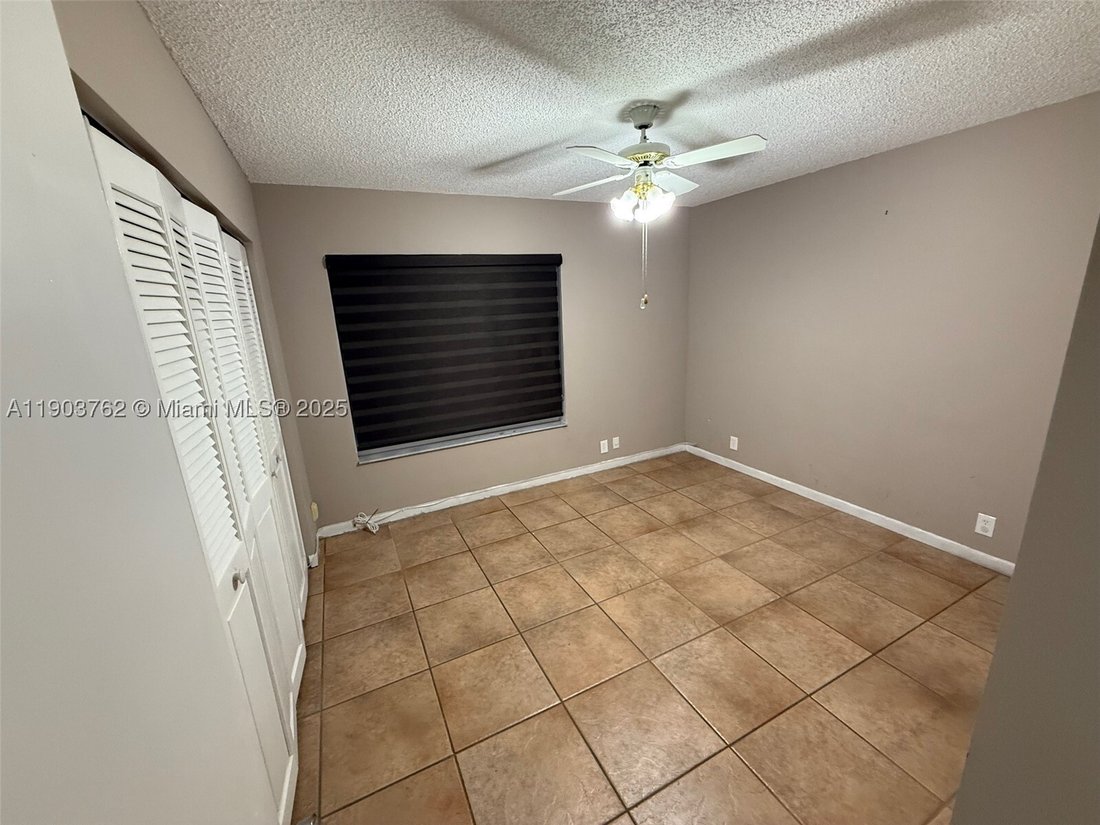 House in West Miami, Florida, United States 2 - 17203382
