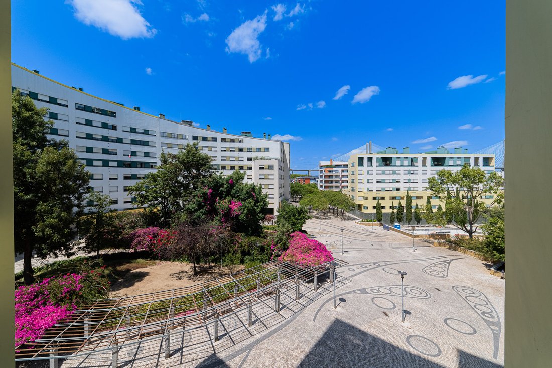 Apartment in Parque das Nacoes, Lisbon, Portugal 5 - 18529375