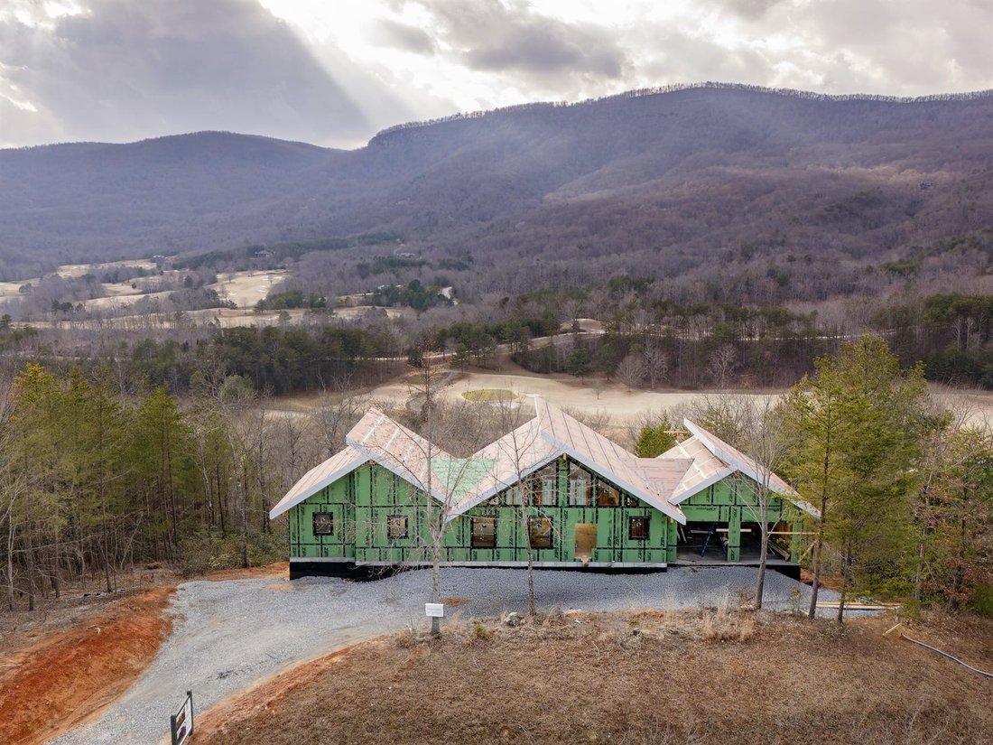 House in Mill Spring, North Carolina, United States 3 - 17447814