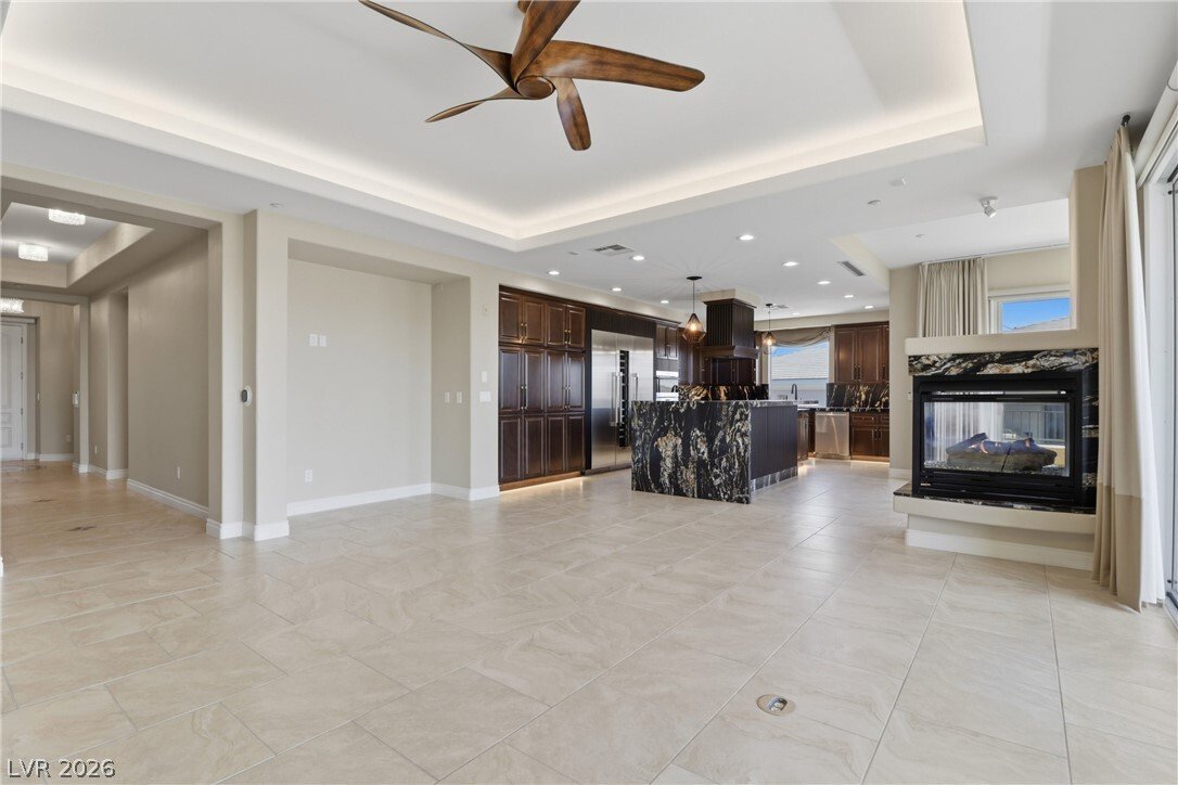 Condo in Las Vegas, Nevada, United States 3 - 18528489