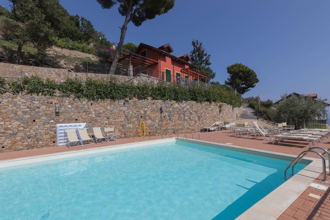 Villa in Vegliasco, Alassio, Liguria 2 - 18530126