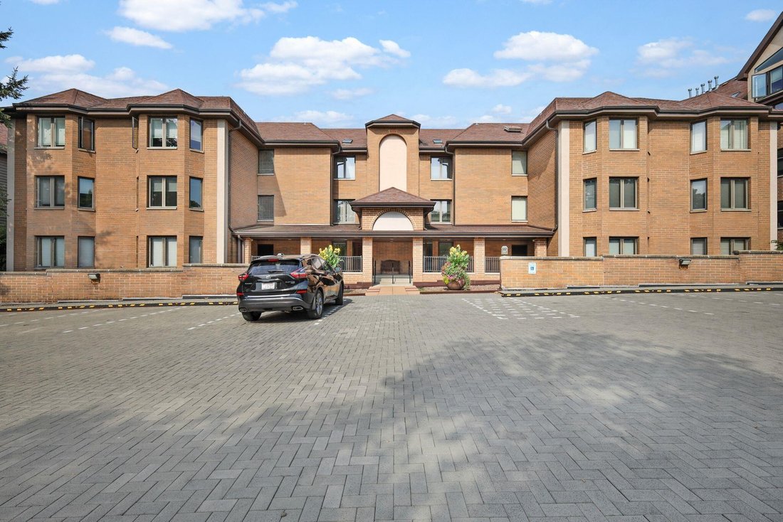 Condo in Monona, Wisconsin, United States 2 - 18528361
