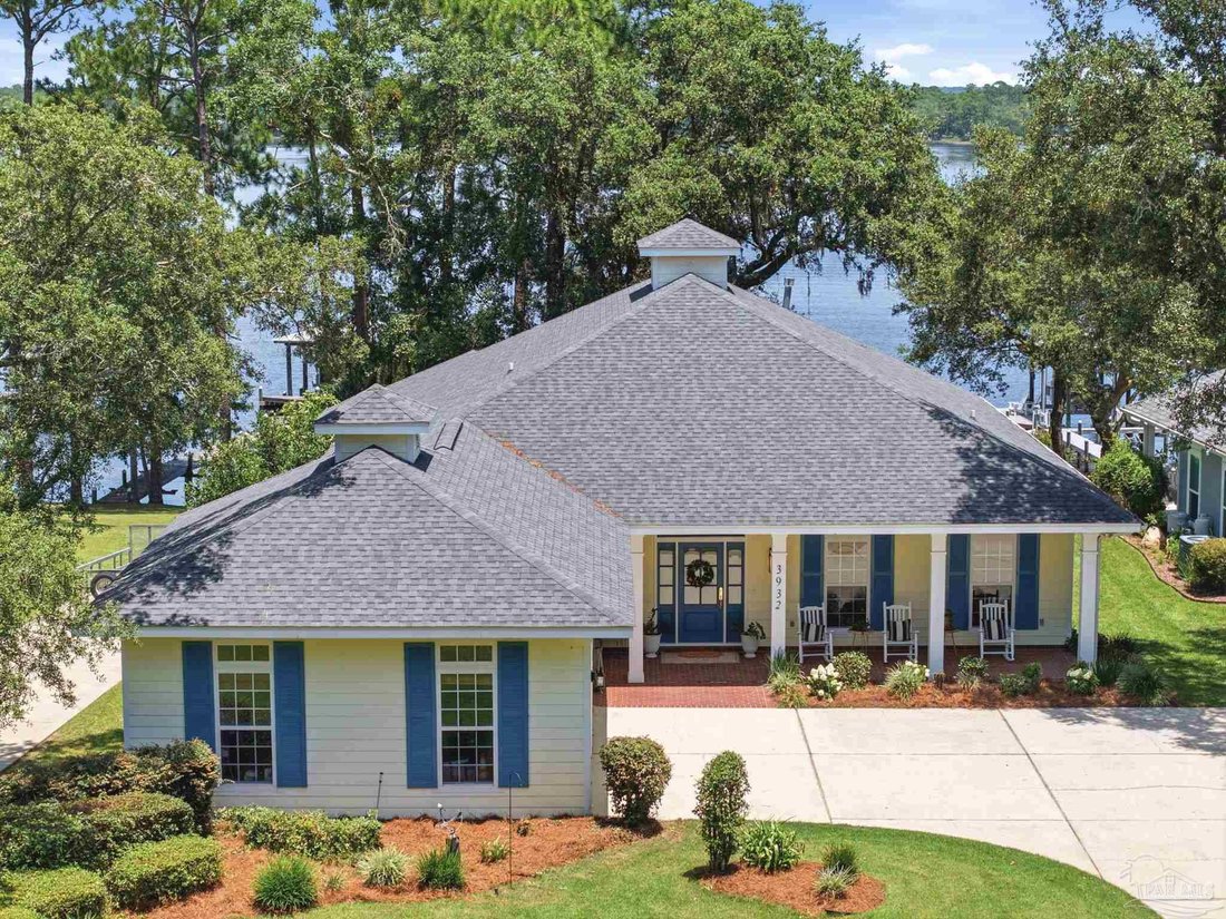 House in Milton, Florida, United States 1 - 18528266