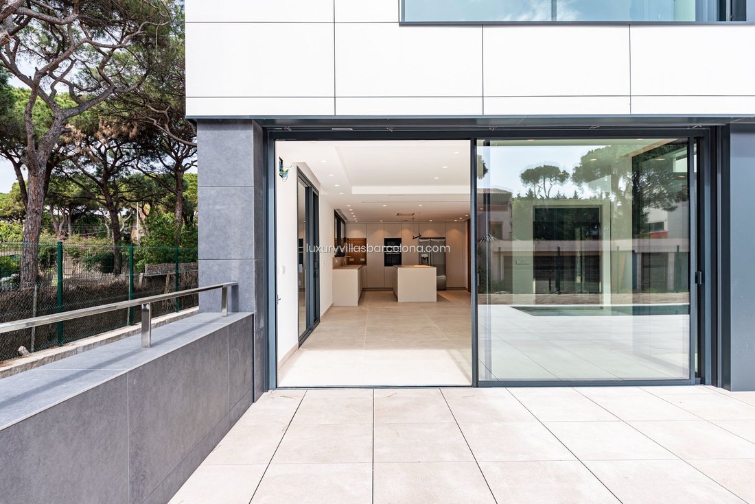 Villa in Gava, Catalonia, Spain 5 - 18527824
