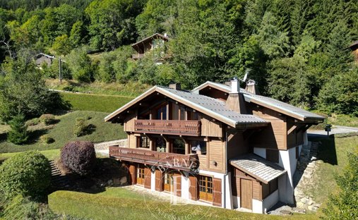 Chalet in Ouest, Saint-Gervais-les-Bains, France 1