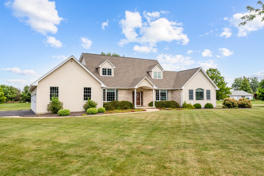 House in Monee, Illinois, United States 3 - 18528966