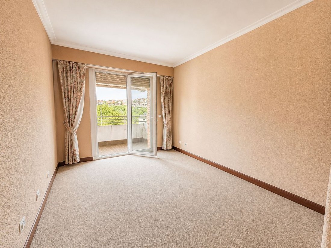 Apartment in Mendebaldea, Donostia-San Sebastian, Spain 5 - 18529257
