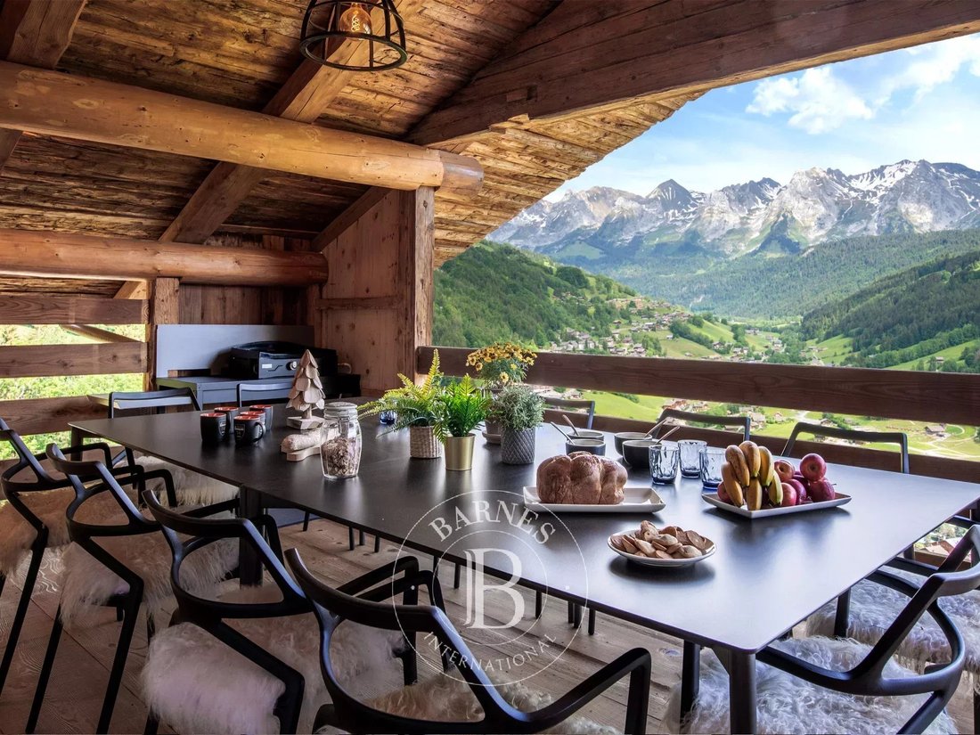 Chalet in Le Grand-Bornand, Auvergne-Rhône-Alpes, France 3 - 18527057