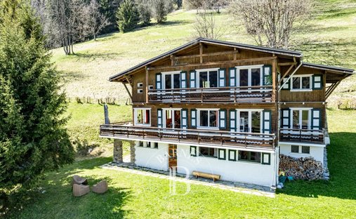 Chalet in Ouest, Saint-Gervais-les-Bains, France 1