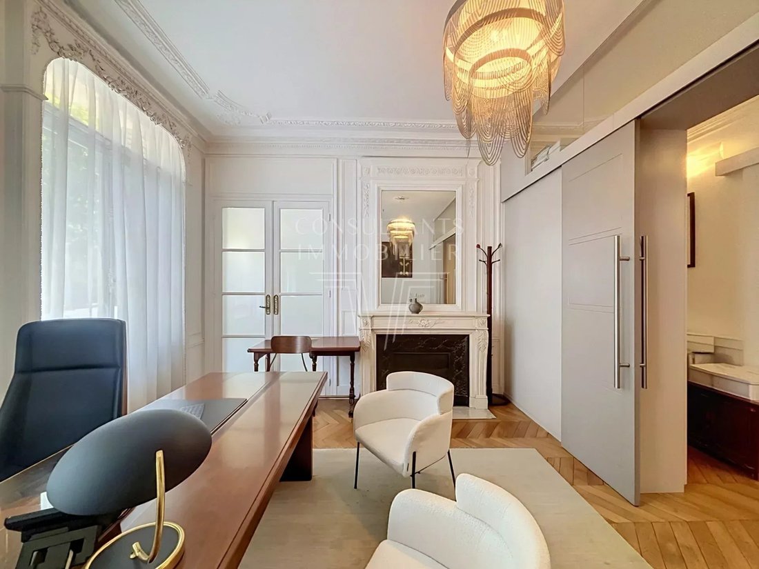 Apartment in Legendre-Lévis, Paris 17e Arrondissement, Paris 2 - 18526533