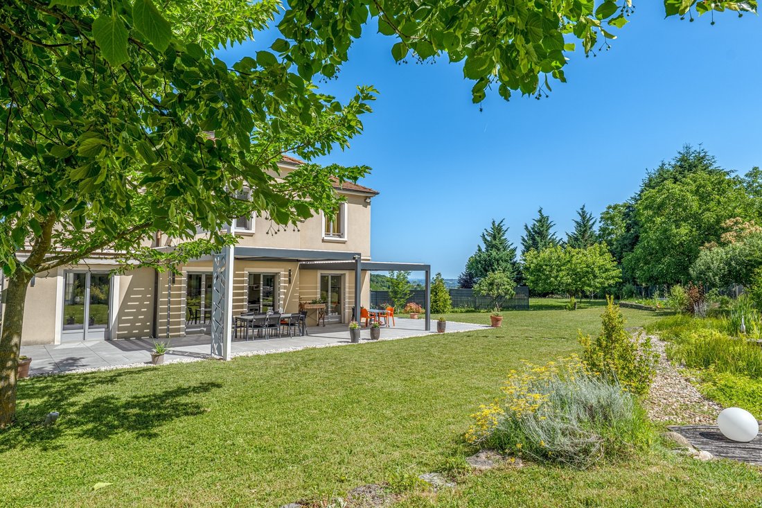 House in Lissieu, Auvergne-Rhône-Alpes, France 1 - 18529525