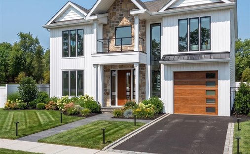 House in Levittown, New York, United States 1
