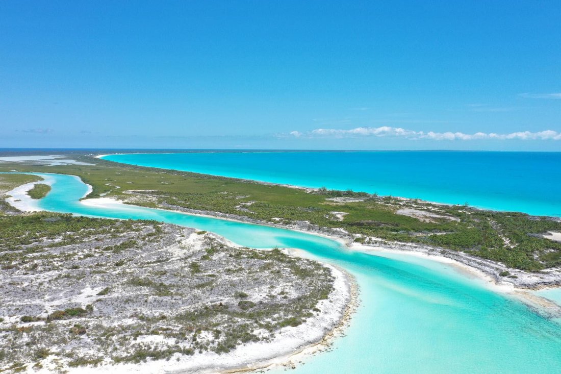 Land in Thurston Hill, Cat Island, The Bahamas 2 - 18526309