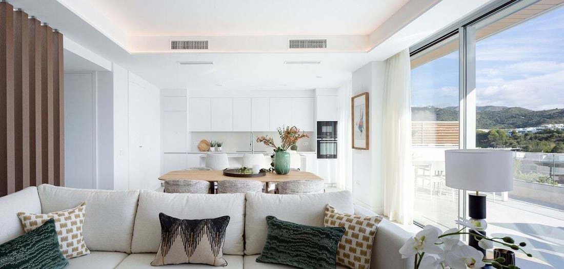 Penthouse in Marbella, Andalusia, Spain 5 - 14587389