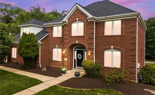 House in Bethel Park, Pennsylvania, United States 1