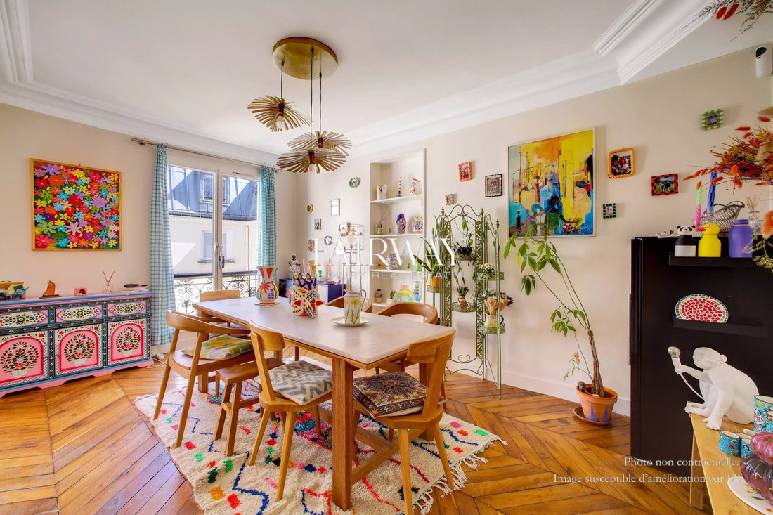 Apartment in Lorette-Martyrs, Paris 9e Arrondissement, Paris 1 - 18526334