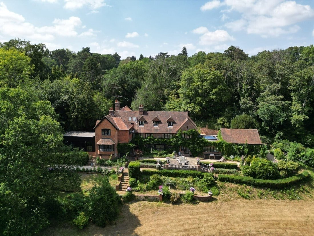 Casa a Lower Bourne, Inghilterra 1 - 18210167