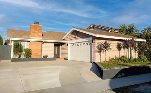 House in Cerritos, California, United States 1