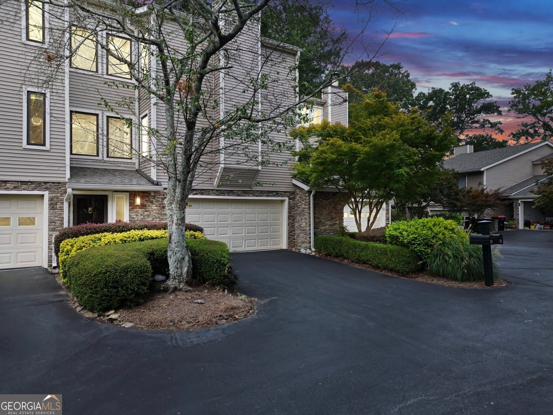 Condo in Atlanta, Georgia, United States 5 - 18527677