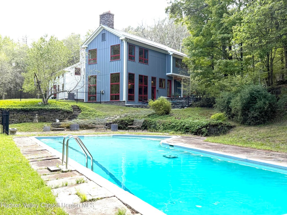 House in Saugerties, New York, United States 2 - 17271274