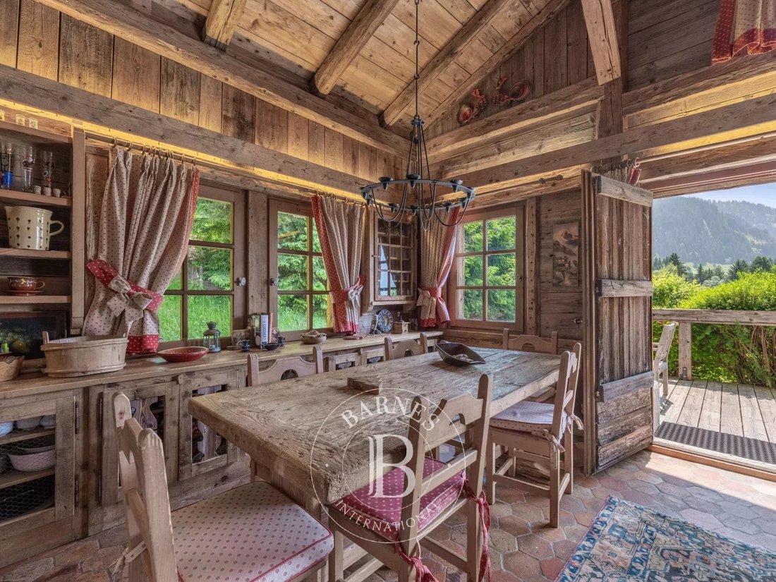 Chalet in Megève, Auvergne-Rhône-Alpes, France 5 - 18526740
