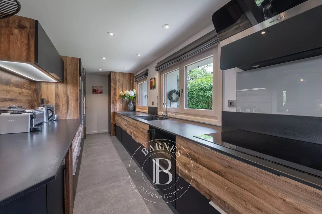 Apartment in Megève, Auvergne-Rhône-Alpes, France 3 - 18526891