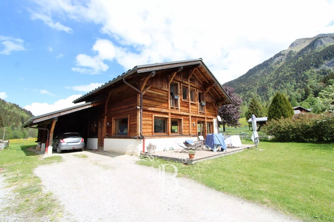 Chalet in Les Contamines-Montjoie, Auvergne-Rhône-Alpes, France 1 - 18526910