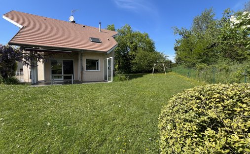 House in Italie-Jacotot, Aix-les-Bains, France 1