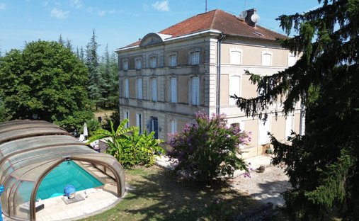 House in Clairac, Nouvelle-Aquitaine, France 1