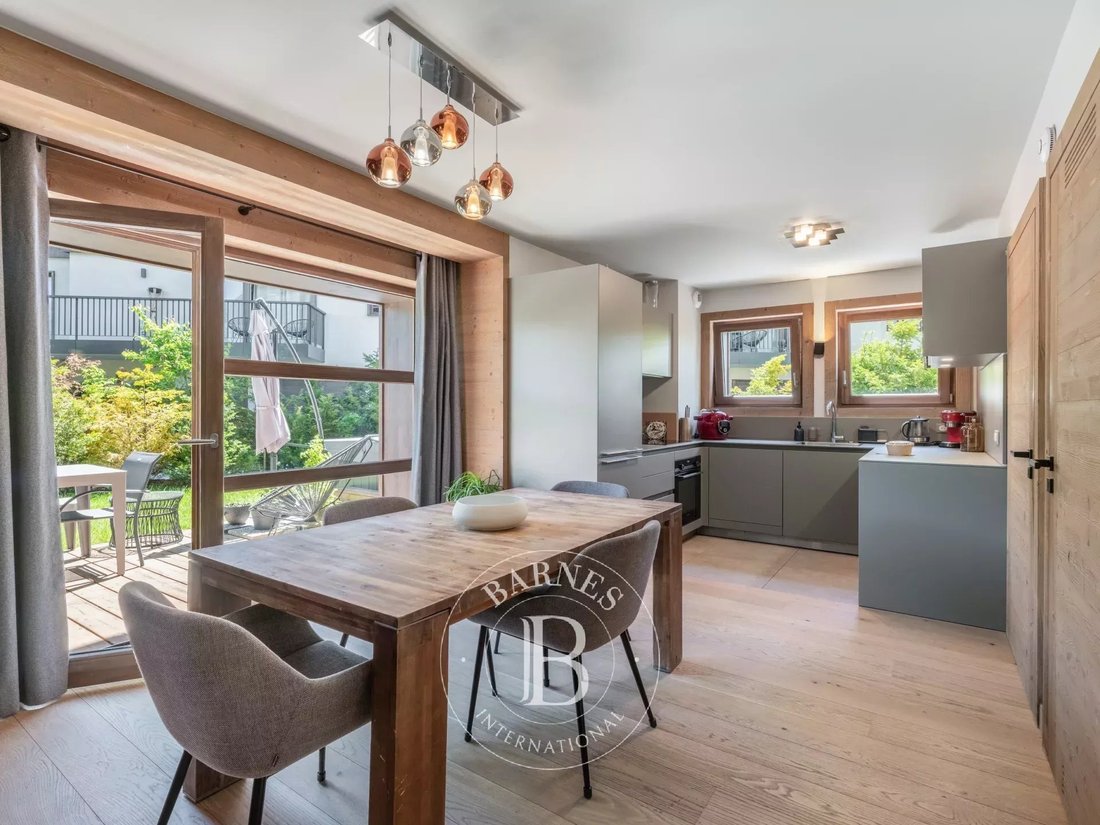 Apartment in Megève, Auvergne-Rhône-Alpes, France 2 - 18526778