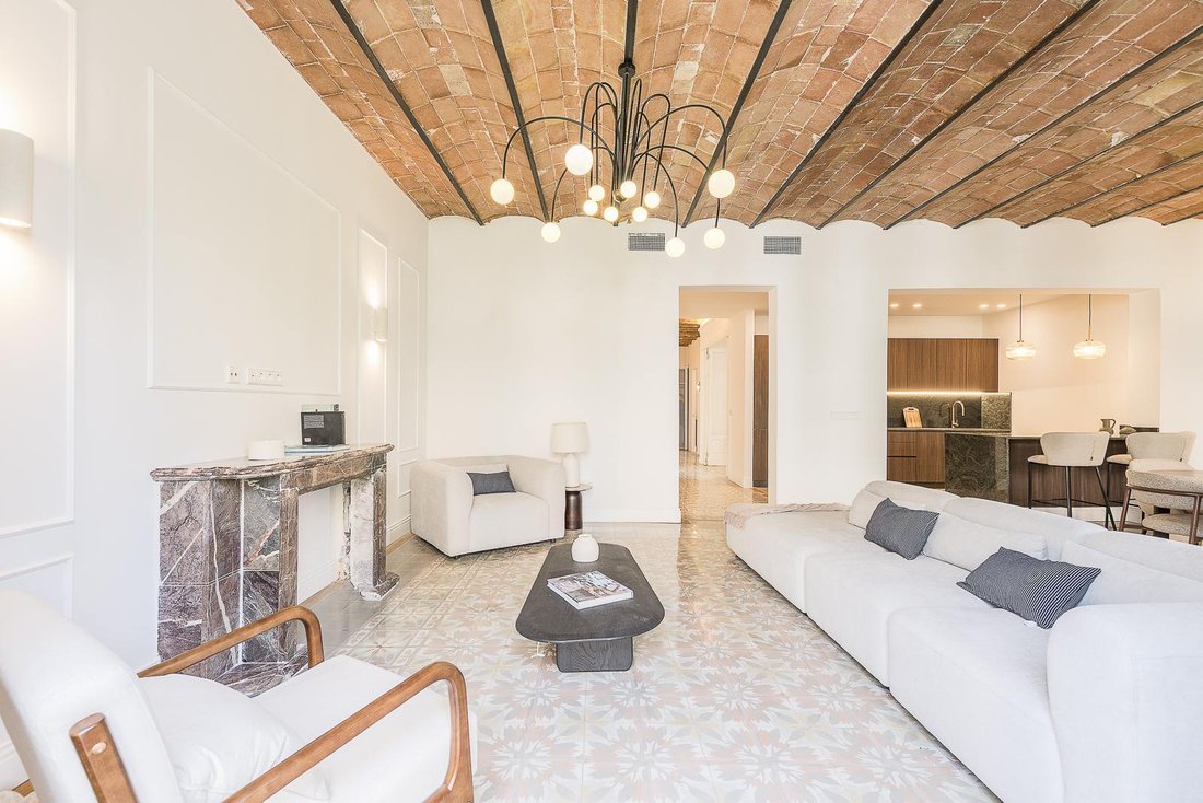 Apartment in Eixample, Barcelona, Spain 5 - 18526617
