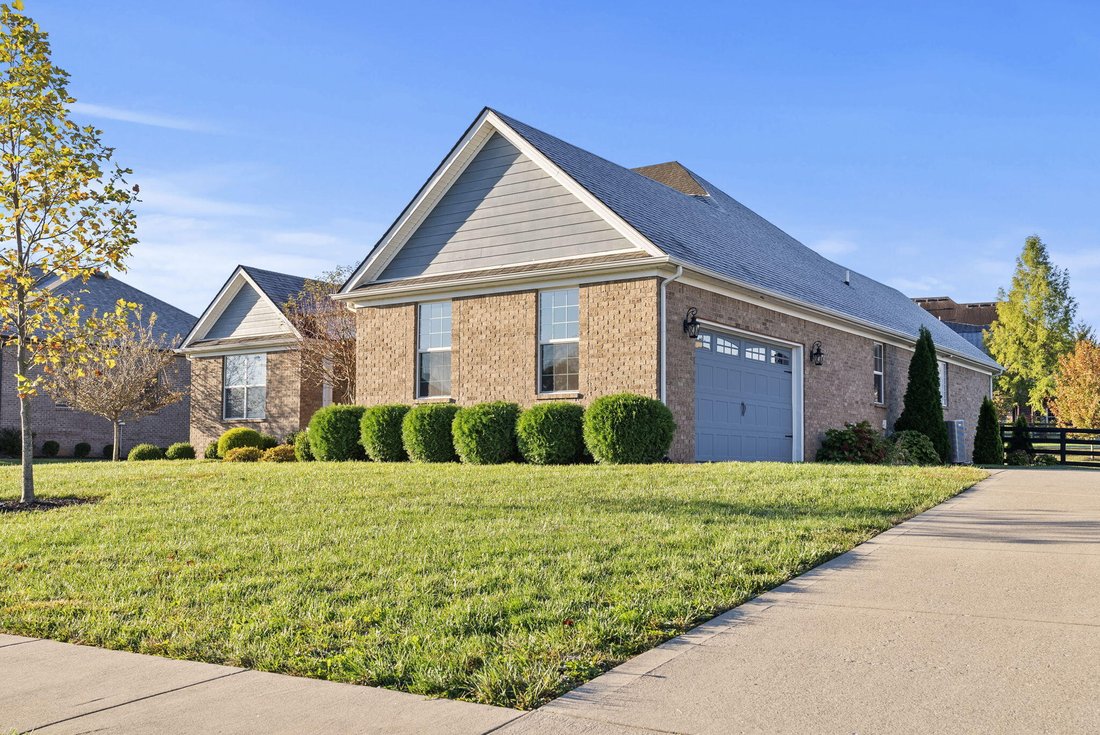 House in Nicholasville, Kentucky, United States 3 - 18528291