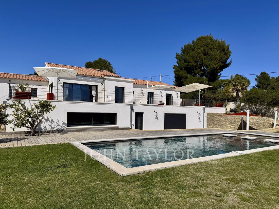 Villa in La Cadiere-d'Azur, Provence-Alpes-Côte d'Azur, France 3 - 18526284
