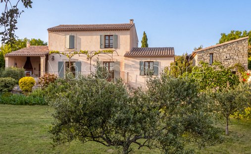 House in Cabrières-d'Avignon, Provence-Alpes-Côte d'Azur, France 1