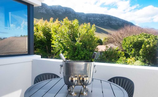 House in Hermanus, Western Cape, South Africa 1