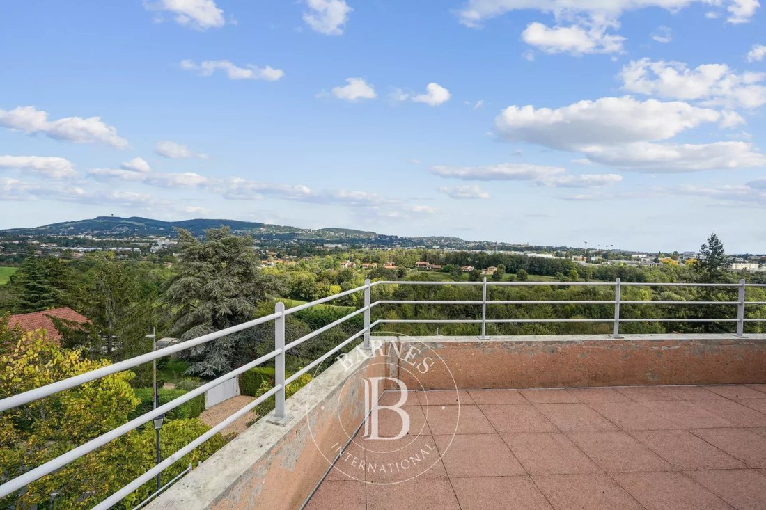 Apartment in Est, Dardilly, France 4 - 18529628