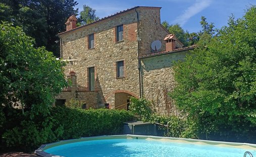 Castelnuovo di Val di Cecina, Tuscany, Italy 1