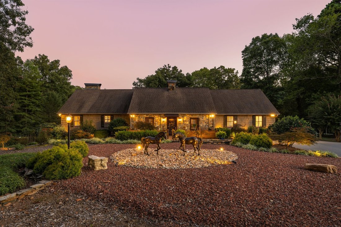 House in Germanton, North Carolina, United States 2 - 16418124