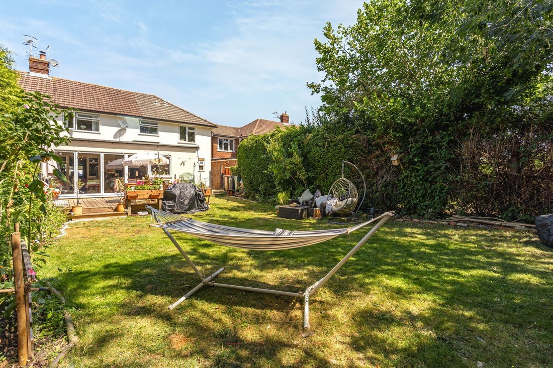 Haus in Horley, England 4 - 18526351
