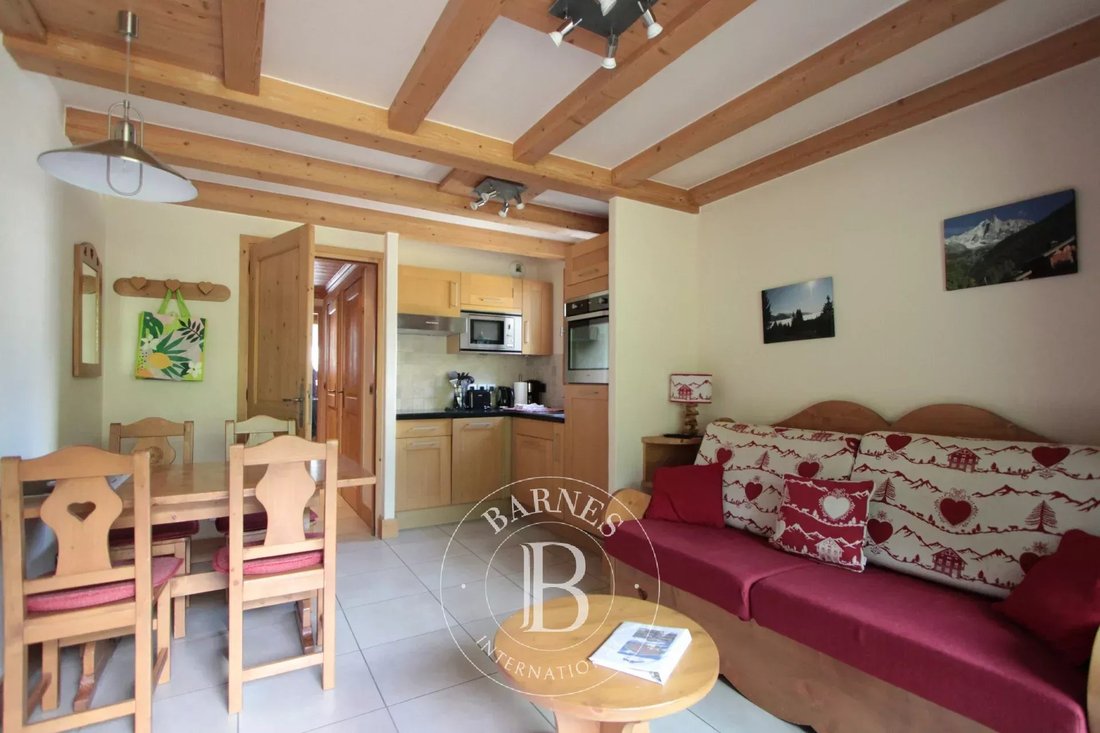 Estate in Les Contamines-Montjoie, Auvergne-Rhône-Alpes, France 4 - 18526909