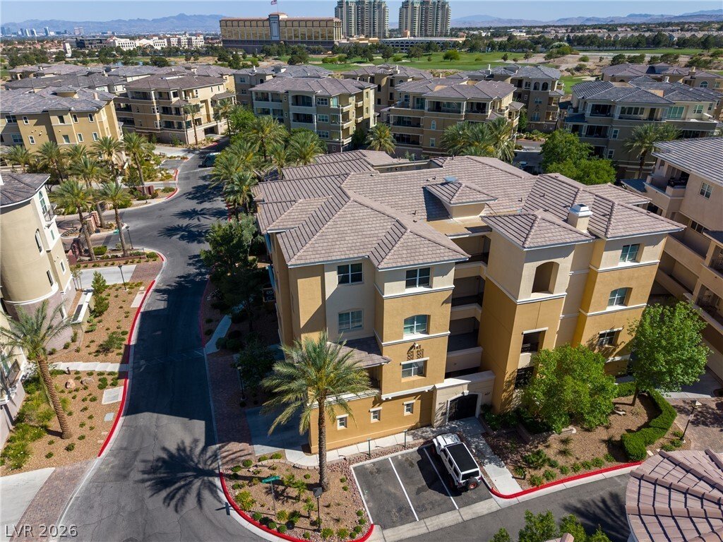 Condo in Las Vegas, Nevada, United States 2 - 18528489