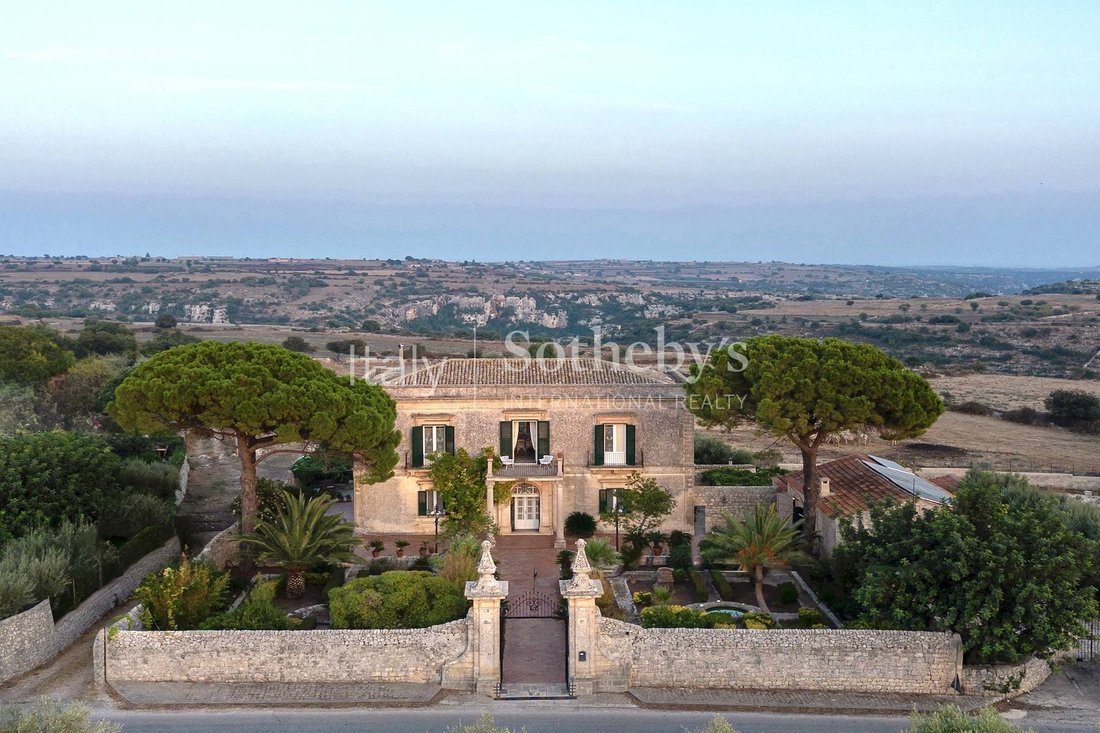 House in Cava d'Ispica - Pietre Nere, Modica, Sicily 4 - 14691092