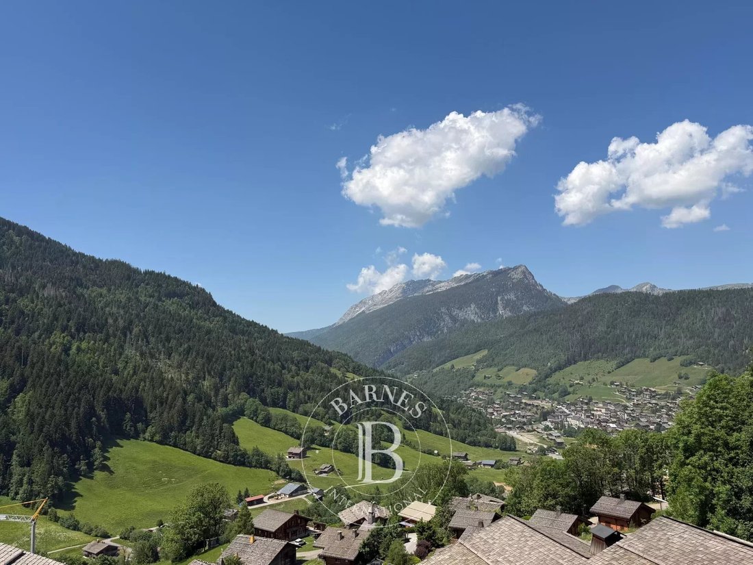 Chalet in Le Grand-Bornand, Auvergne-Rhône-Alpes, France 1 - 18526920