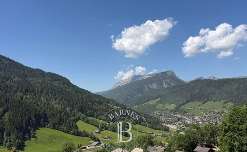 Chalet in Le Grand-Bornand, Auvergne-Rhône-Alpes, France 1