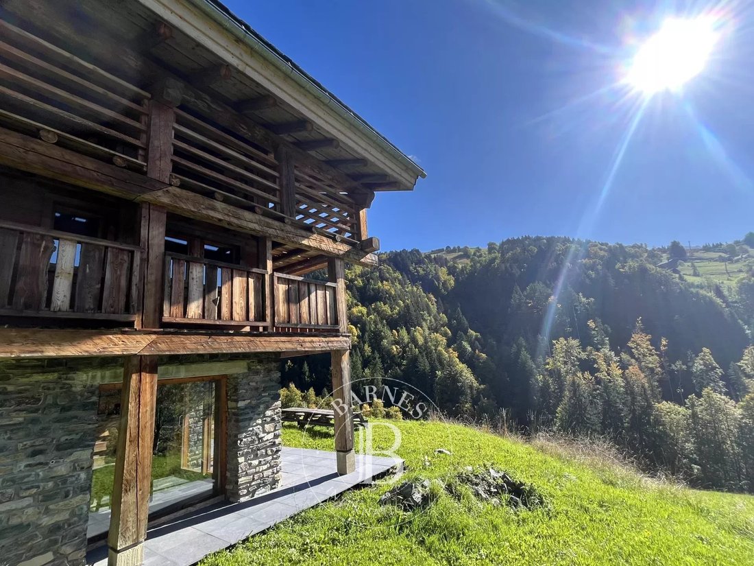 Chalet in Le Grand-Bornand, Auvergne-Rhône-Alpes, France 2 - 18526881