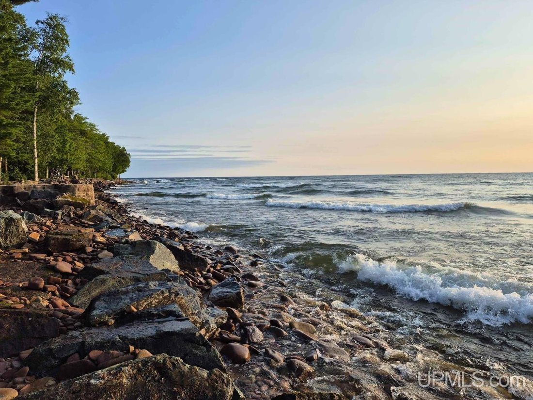 House in Marquette, Michigan, United States 5 - 18528767